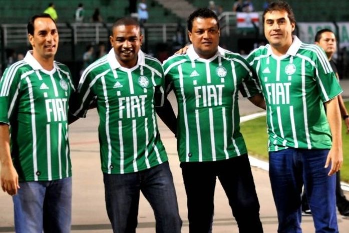 Eliminado, Palmeiras faz 97 anos e flerta com temporada em jejum