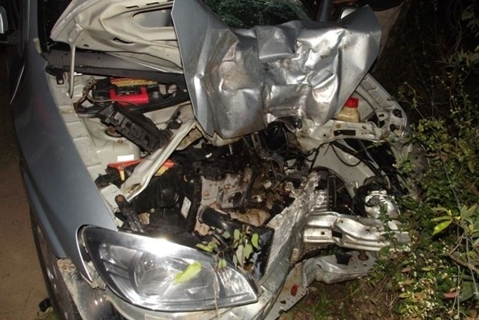 Colisão entre carro e moto deixa um morto e três feridos em Água Branca