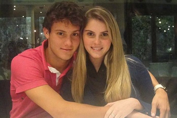 Bárbara Evans termina namoro: 'Antes só que mal acompanhada'