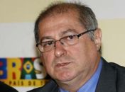 Paulo Bernardo diz não se lembrar de carona em avião de empreiteira