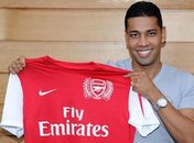 Janela de transferências europeia termina com menos investimentos