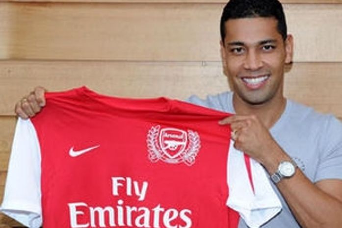 Janela de transferências europeia termina com menos investimentos