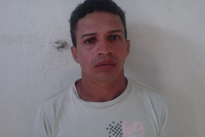 Preso foragido acusado de assassinar funcionário público