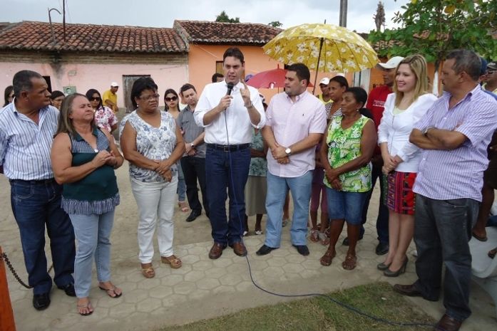 Palestina comemora 49 anos de Emancipação Política comentrega de obras