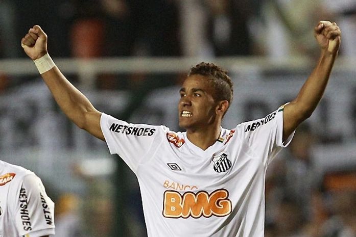 Danilo foi negociado com o Porto.