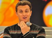 Luciano Huck cria mal-estar com Pânico, diz colunista