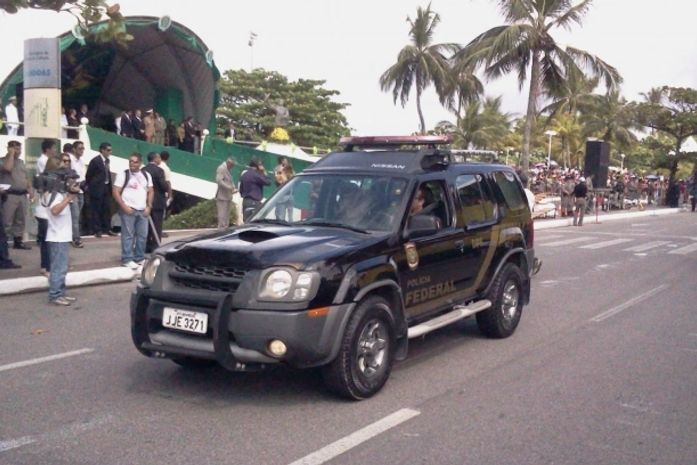 Policiais federais durante o desfile