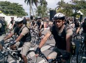 Policiais militares durante o desdile