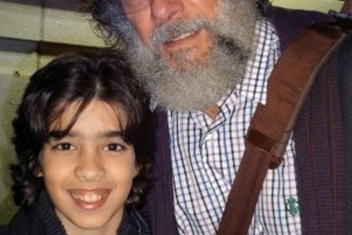 Ator de 'Cordel Encantado' prestigia José Mayer no teatro