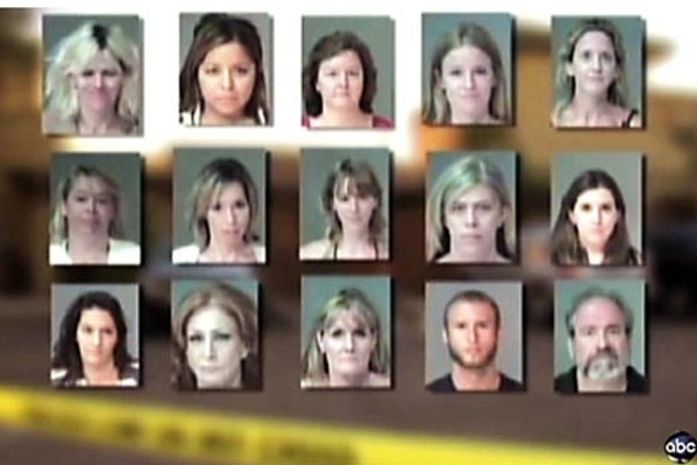 Polícia prende 20 em igreja que funcionava como bordel nos EUA