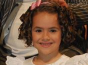 Família de Maisinha impede que ela faça papel de vilã em novela do SBT