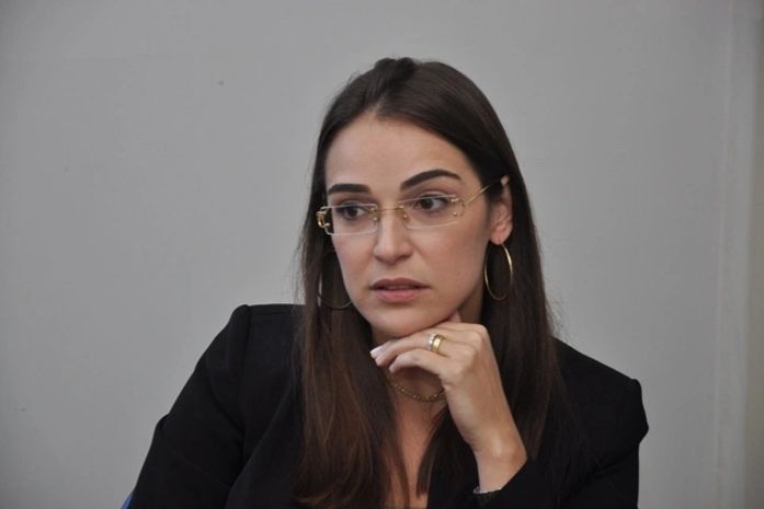 Juiza Isabelle Coutinho