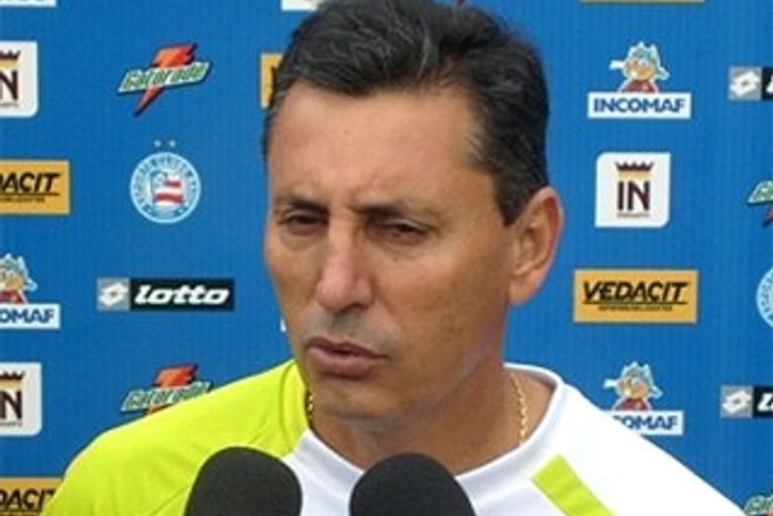 Paulo Comelli, novo treinador do CRB.
