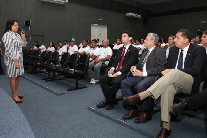 Governador Teotonio Vilela Fillho, Secretário Hebert Motto e Dário César