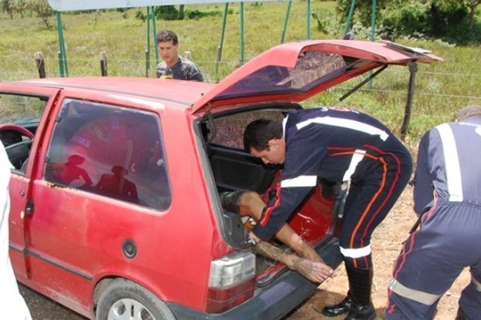 Jovem é assassinado na Praia do Francês após assalto