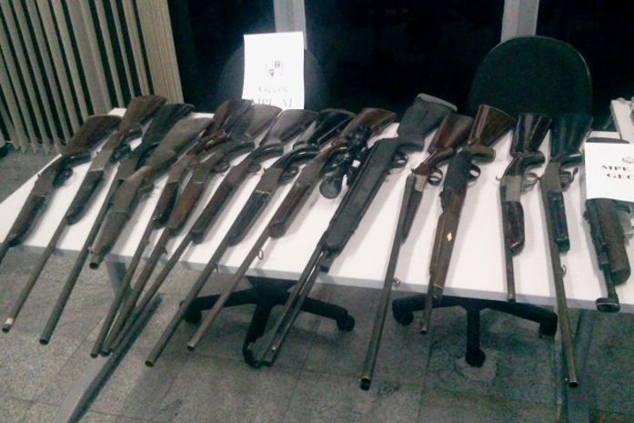 Armas apreendidas durante a Operação Tabanga