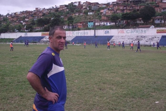 Celso Teixeira - Treinador do CSA.