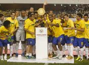 Brasil aproveita superioridade, bate 1º grande com Mano e é campeão