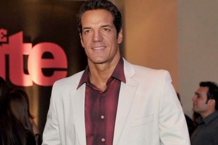 Carlos Machado