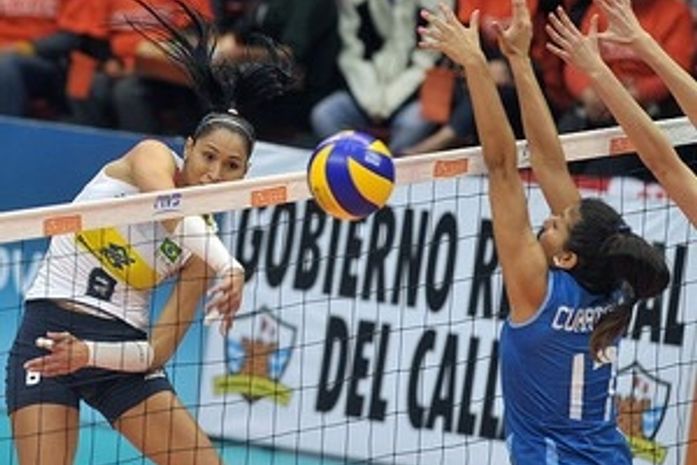 Brasileiras dão baile na Argentina e faturam o Sul-Americano pela 17ª vez