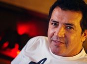Beto Barbosa: “Não fico com várias fãs, mas às vezes acontece"