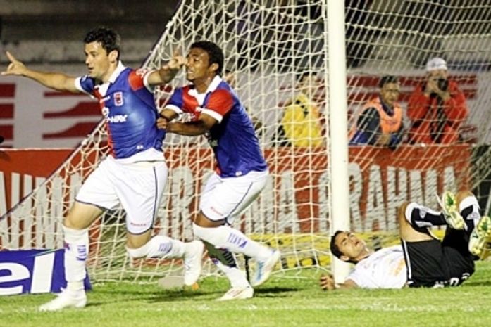 ASA perdeu mais uma, dessa vez para o Paraná.