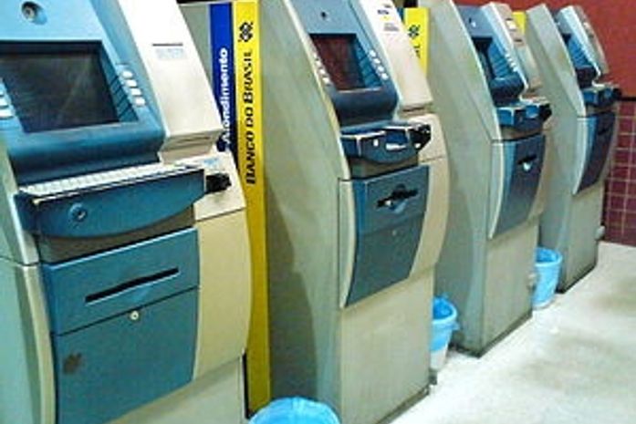 Retomada de negociação com bancários termina em impasse e greve continua