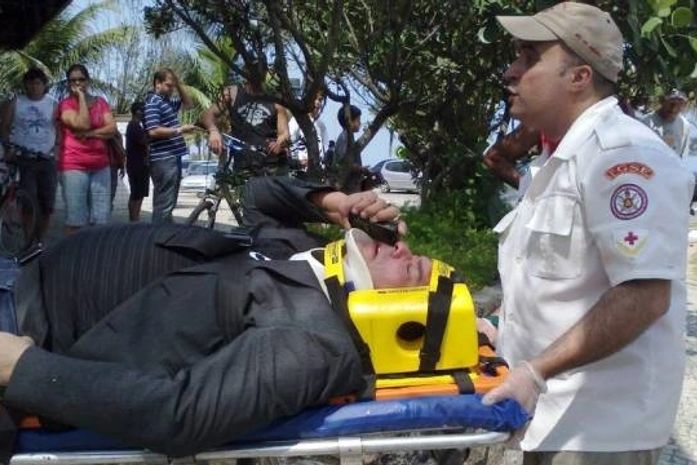 Cinto e airbag salvaram Maurício Mattar em acidente de carro, diz namorada