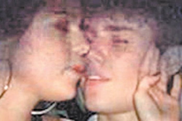 Justin Bieber fecha restaurante em Copacaba e faz festa particular