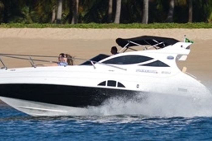 Renan (2º à E) acompanha votação e aprovação unânime de projeto na CAE
Renan (2º à E) acompanha votação e aprovação unânime de projeto na CAE
? Agência Senado