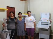 Prefeitura doa equipamentos para a padaria da Associação Vida Nova