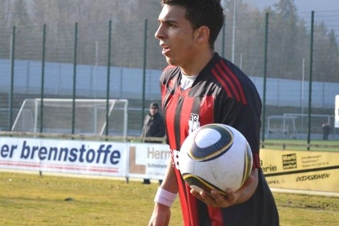 Atleta que defendeu o FC Münsingen da Suíça acerta com o Corinthians-AL‏