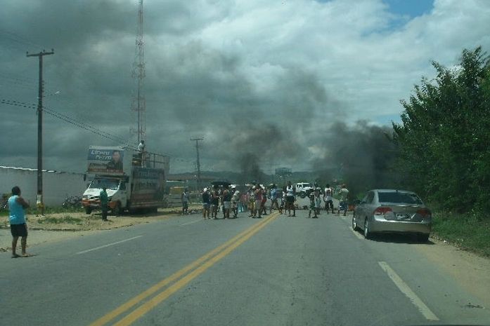 União dos Palmares: Após protesto, rodovia BR 104 é desobstruída