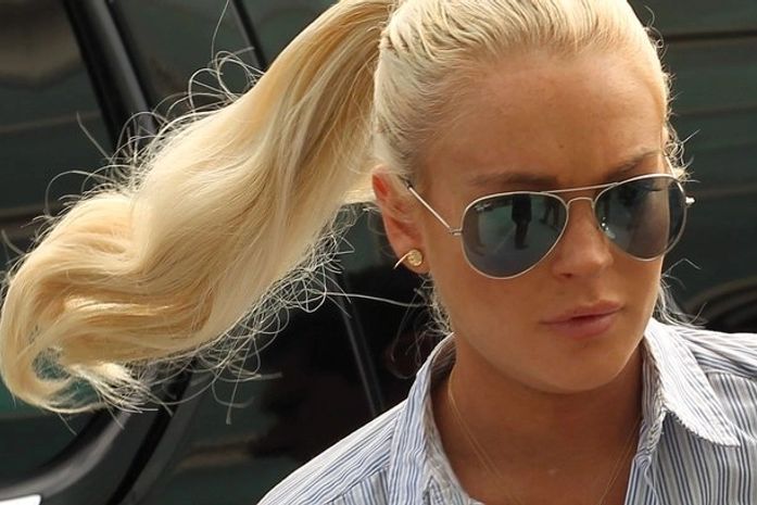 Lindsay Lohan pode pegar um ano e meio de prisão