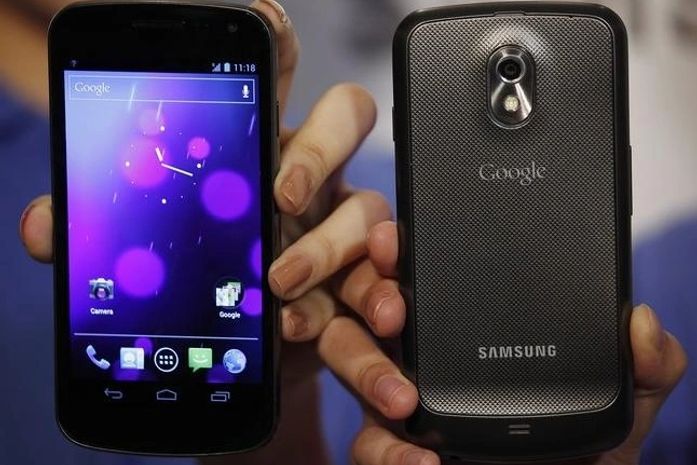 Galaxy Nexus, da Samsung, é o primeiro smartphone com Android 4.0
