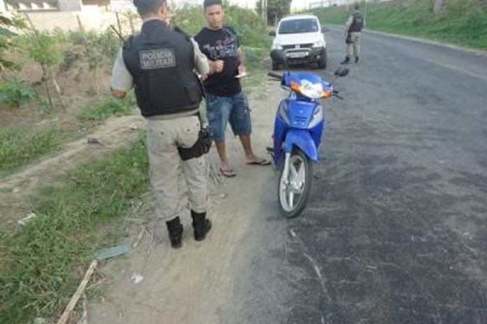 Polícia Militar intensifica abordagens a motociclistas na cidade de Marechal