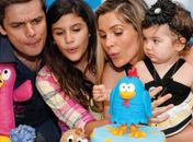Flávia Alessandra e Otaviano Costa festejam 1 ano de Olívia