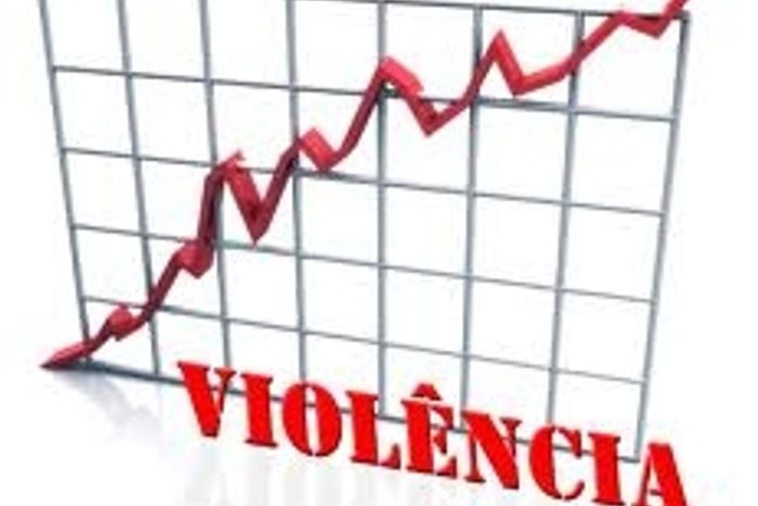 Comerciante é morto na porta de casa.