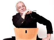 "Às vezes aparecem uns namorados", diz Marco Nanini a revista