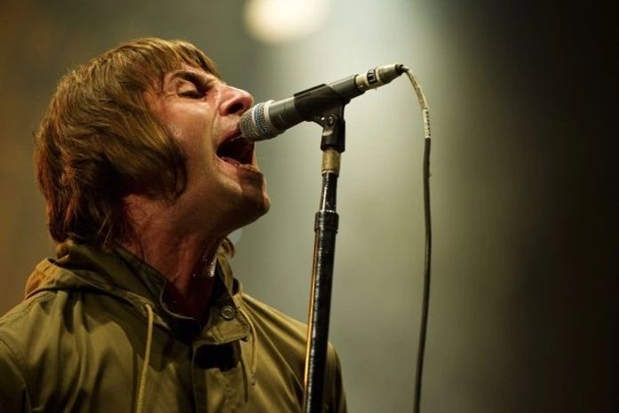 Com a saída do irmão Noel, Liam Gallagher segue carreira com o Beady Eye