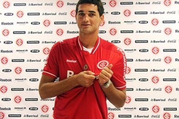 Revelação de Alagoas sonha em brilhar pelo Internacional