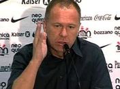 Mano lamenta ausência de Kaká: ‘Atrasa um pouco o processo’