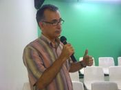Dr. Carlisson Valeriano