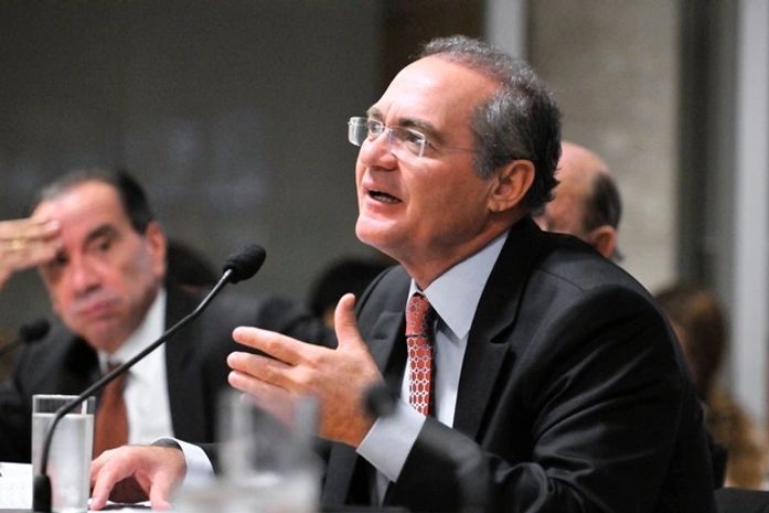 Na CCJ, Renan consegue apoio das lideranças para votação da PEC prorrogando a DRU
