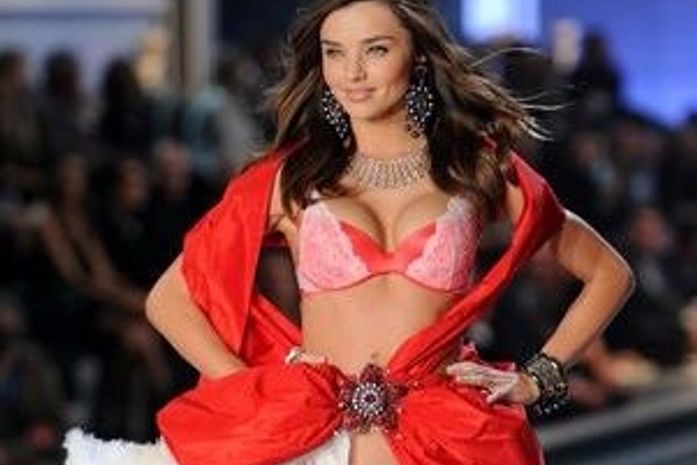 Miranda Kerr aparece na lista dos mais sexies de 2011