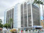 Bandidos levam R$ 68 mil em assalto a clientes da Caixa Econômica
