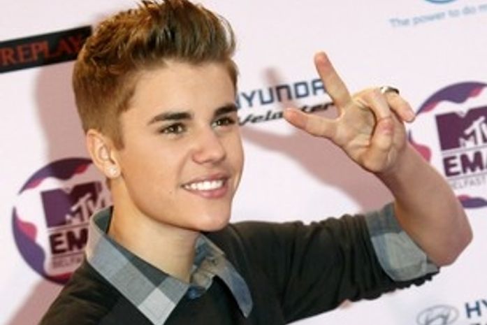 Justin Bieber compra mansão que foi da Família Kardashian