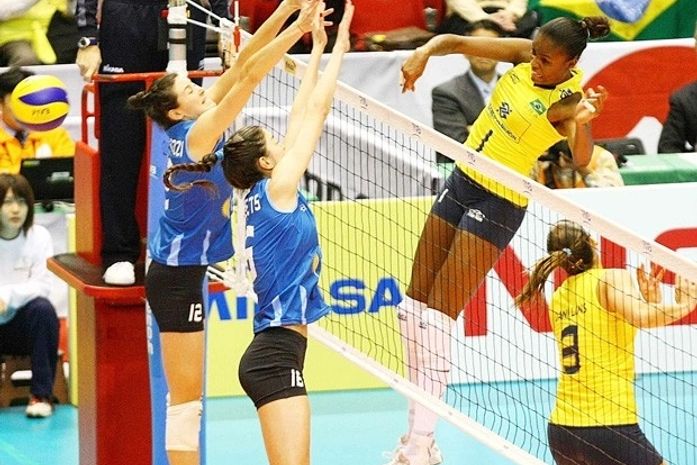 Brasileiras batem hermanas e seguem ‘respirando’ na Copa do Mundo
