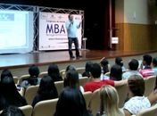 Em congresso, Luciano defende empreendedorismo na gestão pública