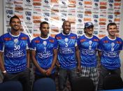 Sob aplausos e protestos, CSA apresenta reforços e projetos para a temporada 2012